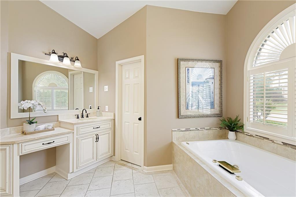 710 Eastbourne Court, Alpharetta, Georgia image 25
