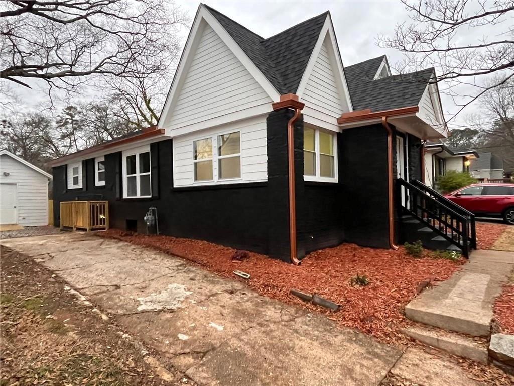 1332 Thurgood Street SW