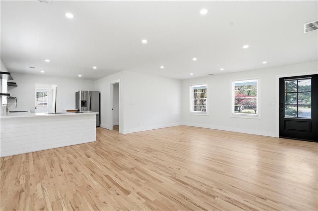 5542 Joeclay Drive