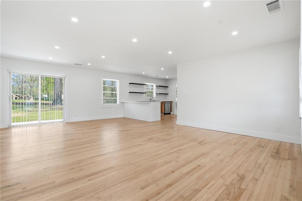 5542 Joeclay Drive