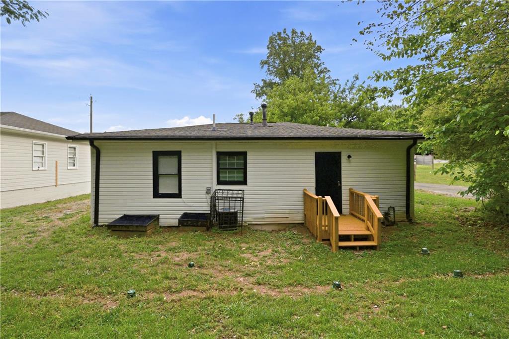 1620 Eastland Road SE