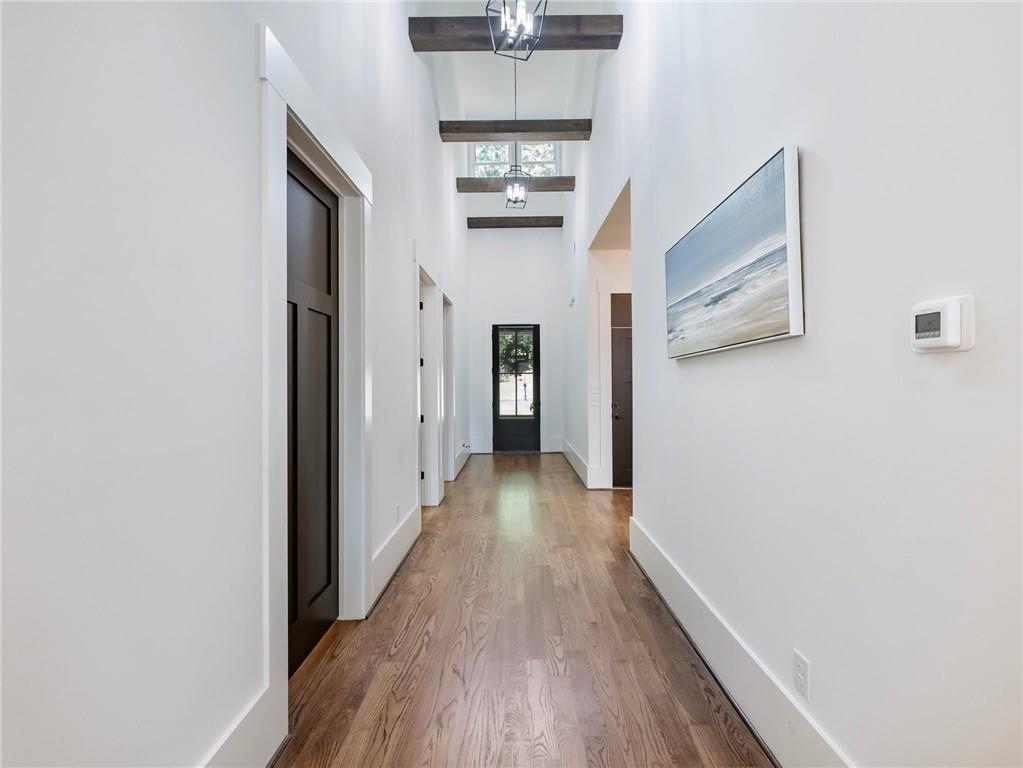 645 Rue Cezzan