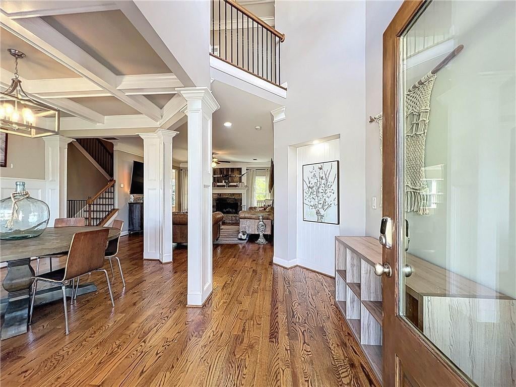 9 Hillshire Drive - Photo 2
