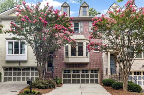 Photo of 2614 Long Pointe, Roswell, GA 30076 (MLS # 7825650)