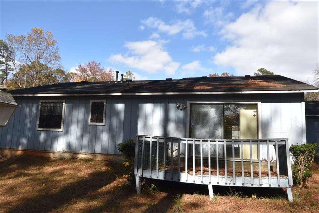 2238 Leslie Brook Drive