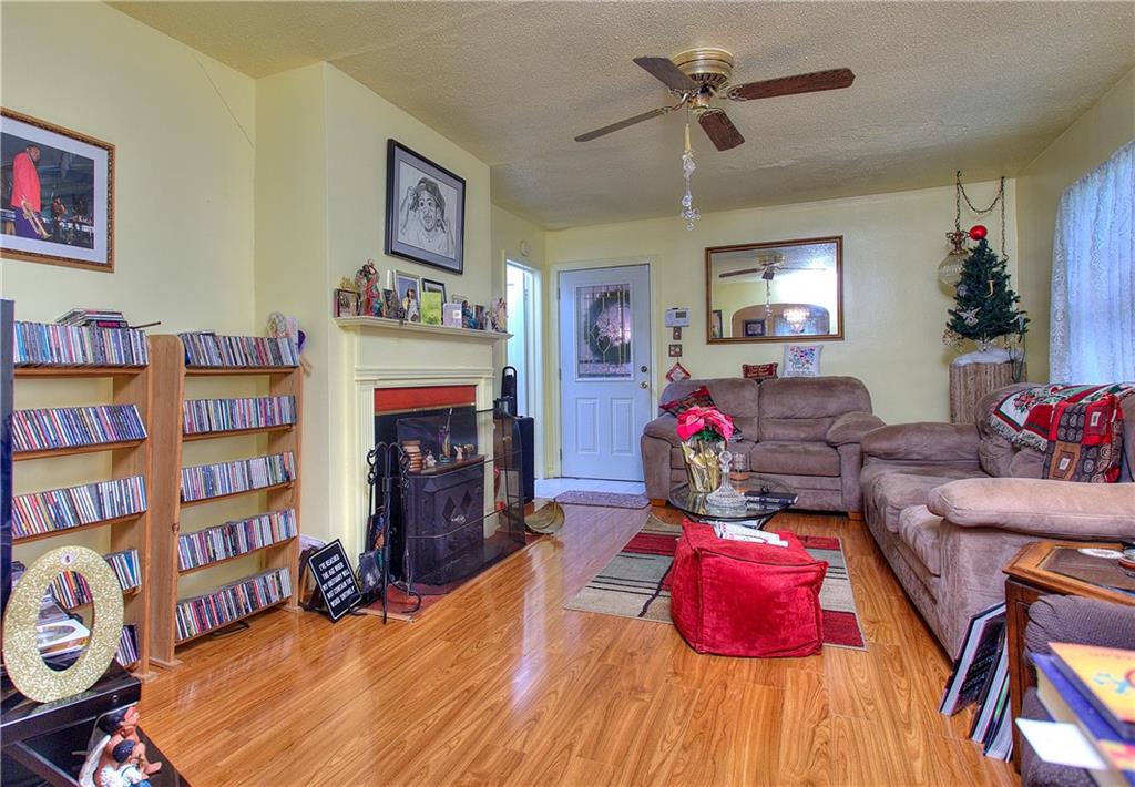 304 Warren Street SE