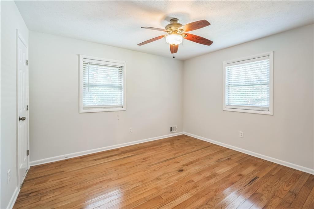1526 Tanglewood Way, Conyers, Georgia image 11