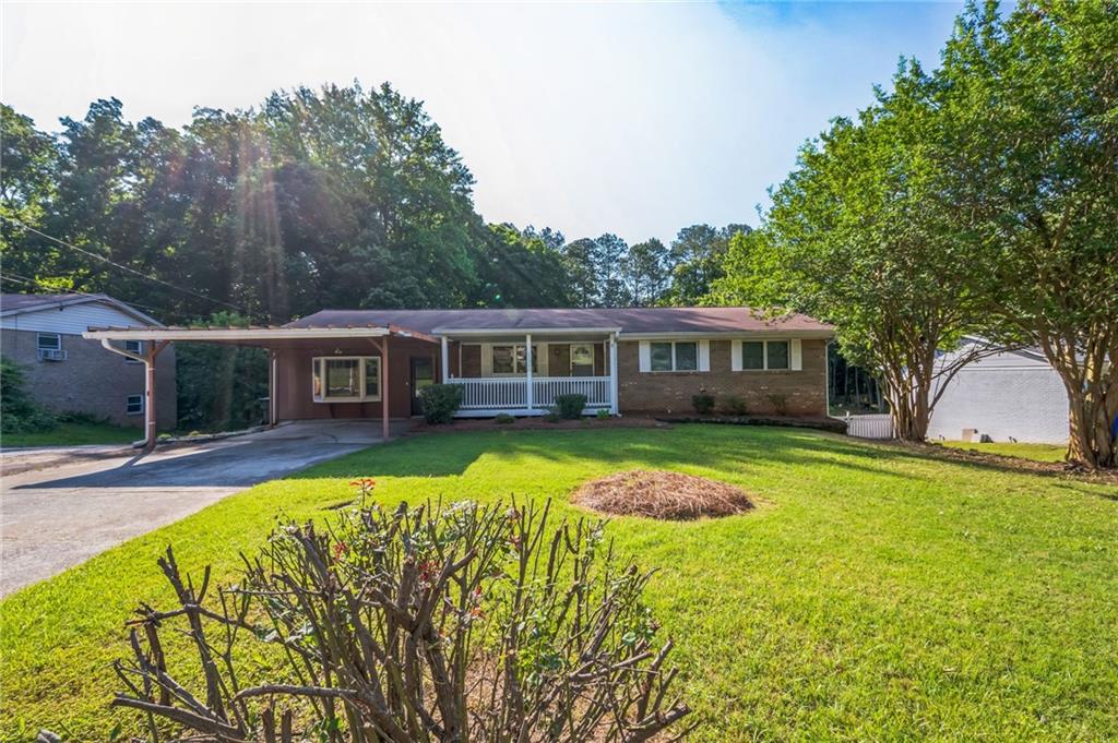1526 Tanglewood Way, Conyers, Georgia image 1