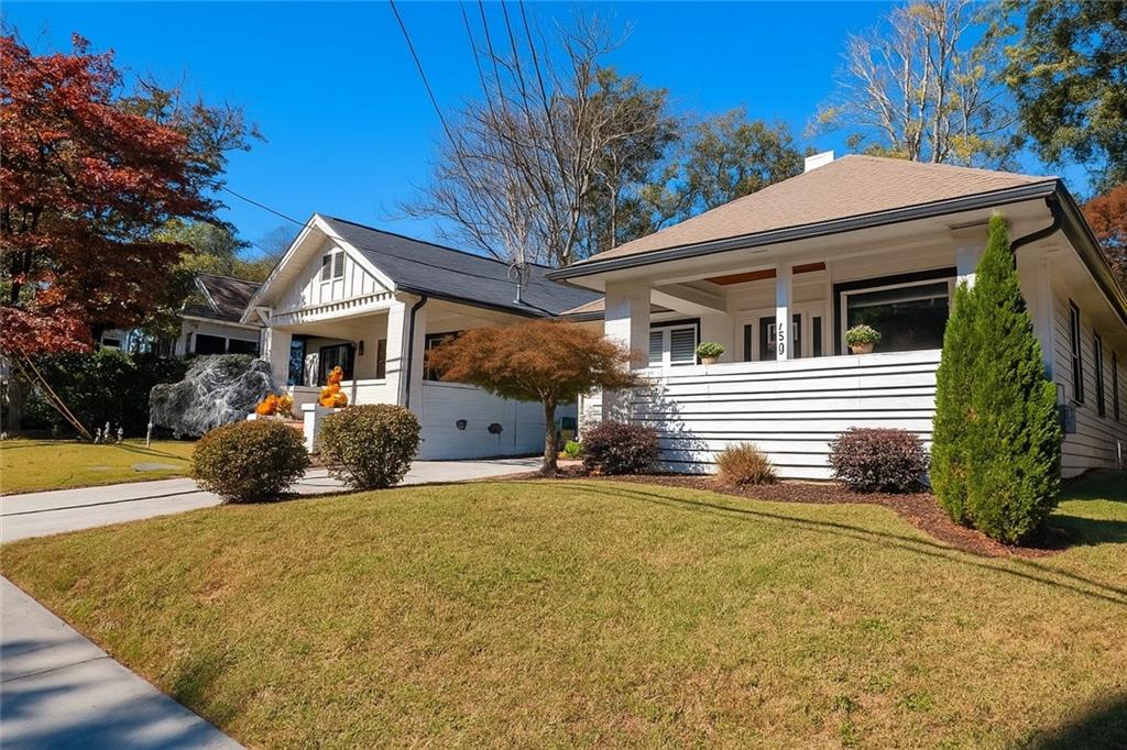 520 Angier Avenue NE