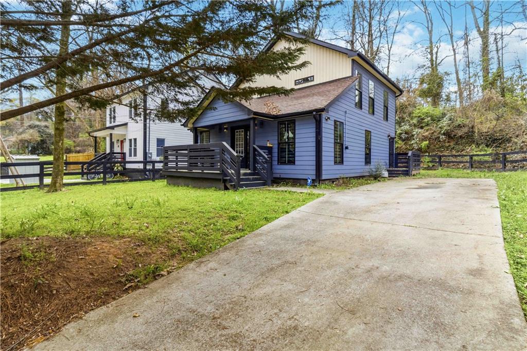 208 Adeline Avenue NW