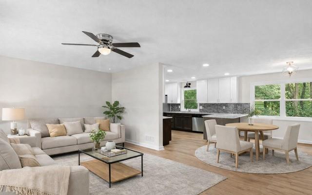 1558 Tanglewood Way NW