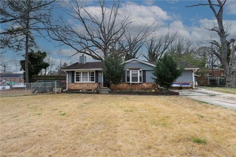 Photo of 1368 W Austin Road, Decatur, GA 30032 (MLS # 7700865)