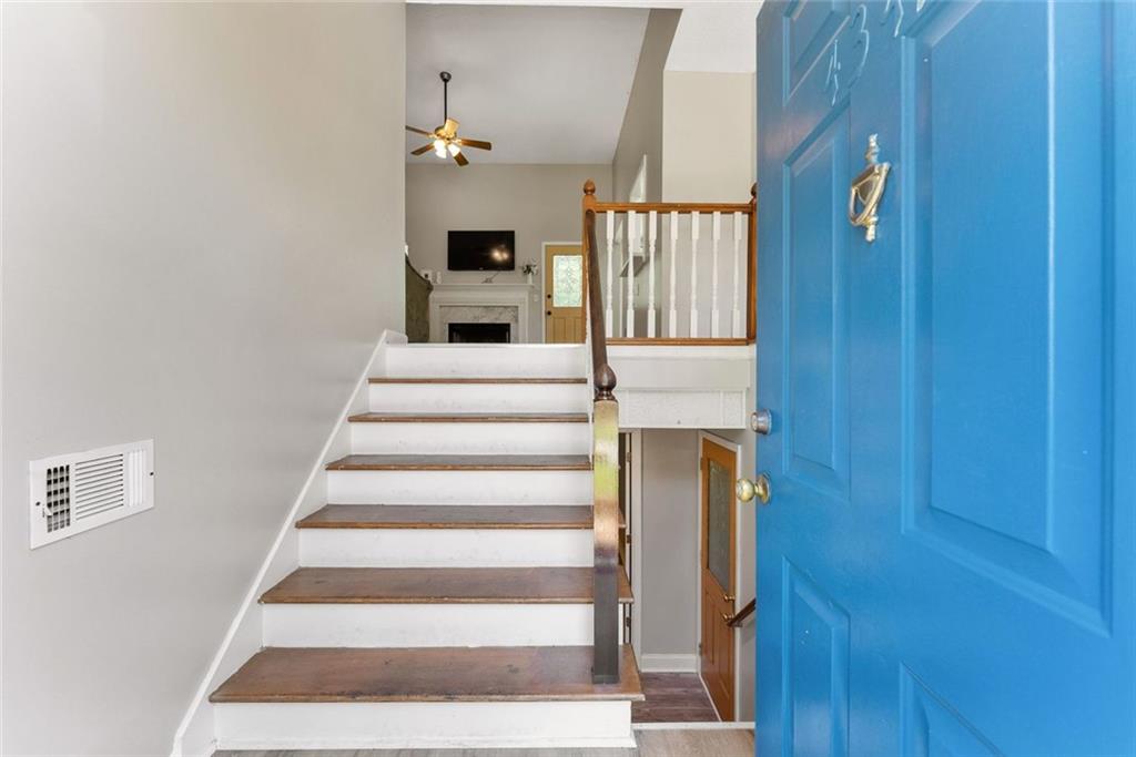 4342 Woodglenn Drive