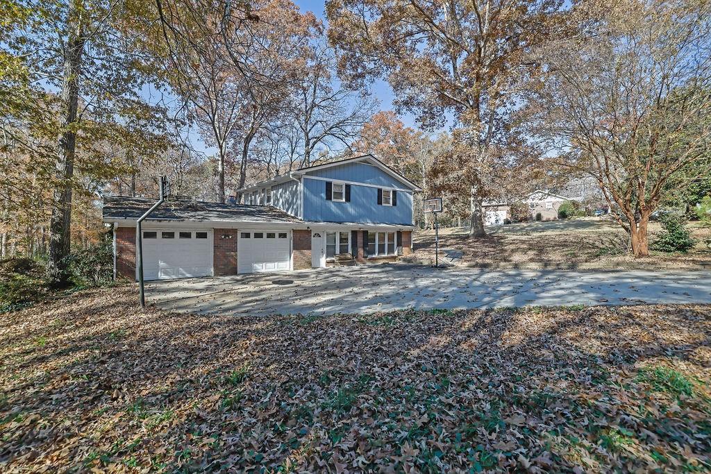 2963 Timberline Road