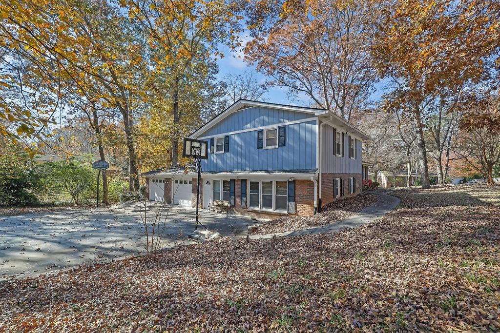 2963 Timberline Road