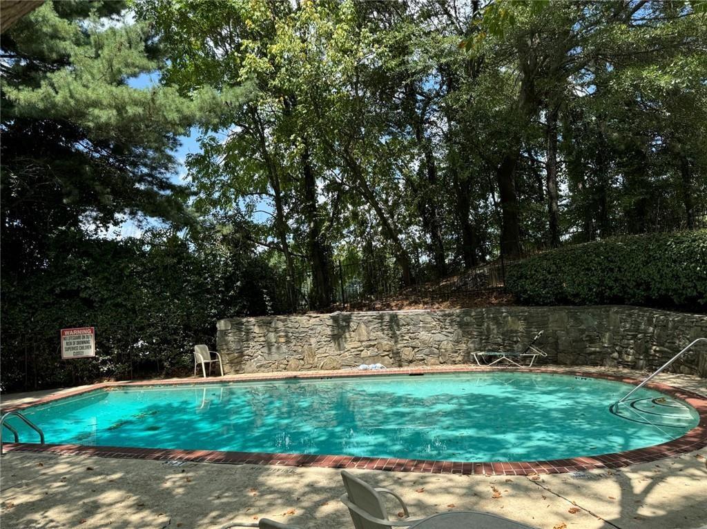 Pine Pointe at Johnson Estates - Residential