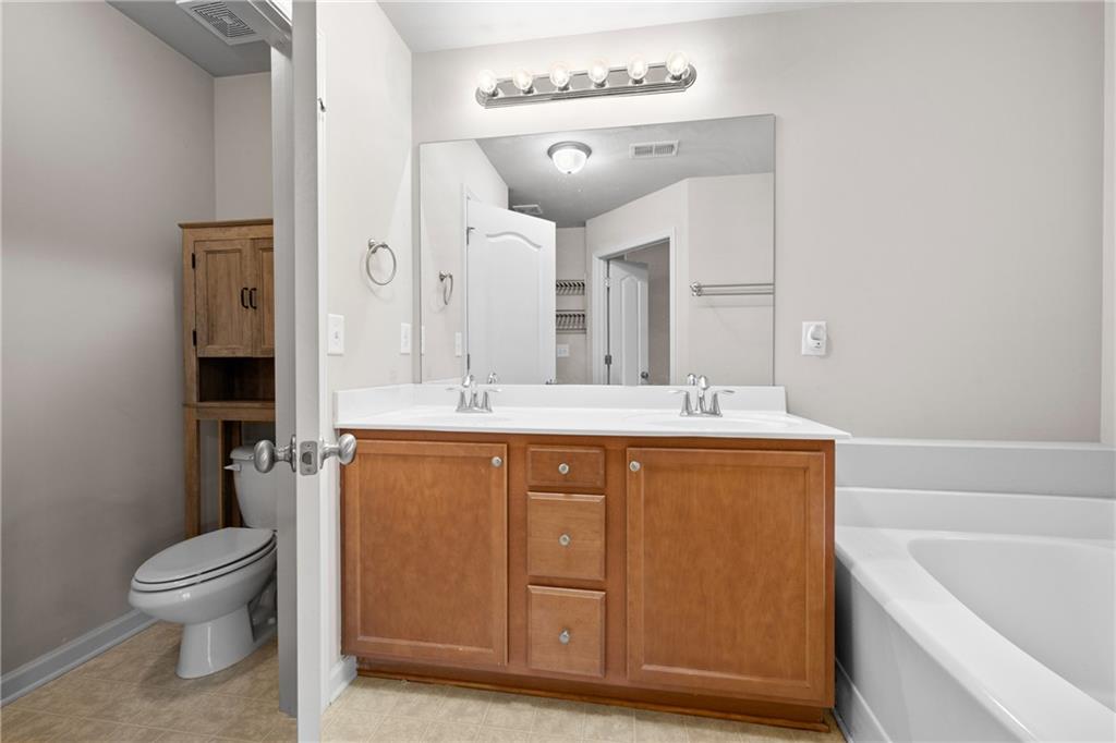Carlton at Hamilton Mill - Residential