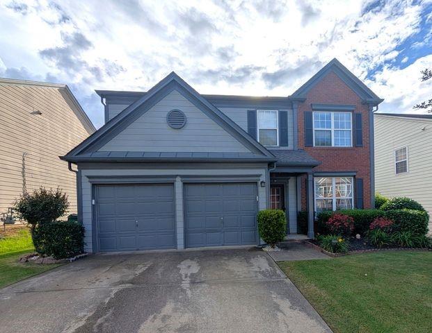 Are you seeking exceptional value in an unparalleled location? Your search ends here! Welcome to this delightful 3-bedroom, 2.5-bathroom residence nestled within the coveted Kingsgate Community. Opportunities like this are rare at this price point! It’s tough to find a home with similar features and benefits in such a prime location. Nestled in the heart of Woodstock, this home is a short drive away from Downtown Woodstock, and is adjacent to Downtown Roswell, Downtown Alpharetta, and Milton—each known for their excellent dining, lively festivals, shopping, and breweries. Plus, with easy access to I-75 and I-575, commuting is a breeze. The exterior has been recently painted.
Inside, the kitchen has a huge that open to a spacious two-story great room with a fireplace, creating a bright and airy atmosphere. The main level also includes a separate dining room, a flex space, and a half bath—all featuring LVP ant porcelain flooring in the kitchen. Upstairs, you'll find three generously sized bedrooms and two full bathrooms. The master suite features vaulted ceilings, a large ensuite bathroom, and a walk-in closet. Two additional guest bedrooms provide plenty of space, and the hall bath offers double sinks for added convenience. A wonderful laundry room is thoughtfully located just outside the master bedroom. Step outside to a fully fenced in yard. The backyard is sodded, level, and has an extended patio, providing plenty of space for entertaining. Kingsgate is a fantastic community featuring two pools, multiple tennis courts, a playground, and a basketball court. This is an incredible opportunity to own a home in a prime location with fantastic amenities. Come see it for yourself—you’ll be glad you did!