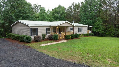 Homes For Sale - 97 Waldrip Road<br/> Dawsonville, GA 30536