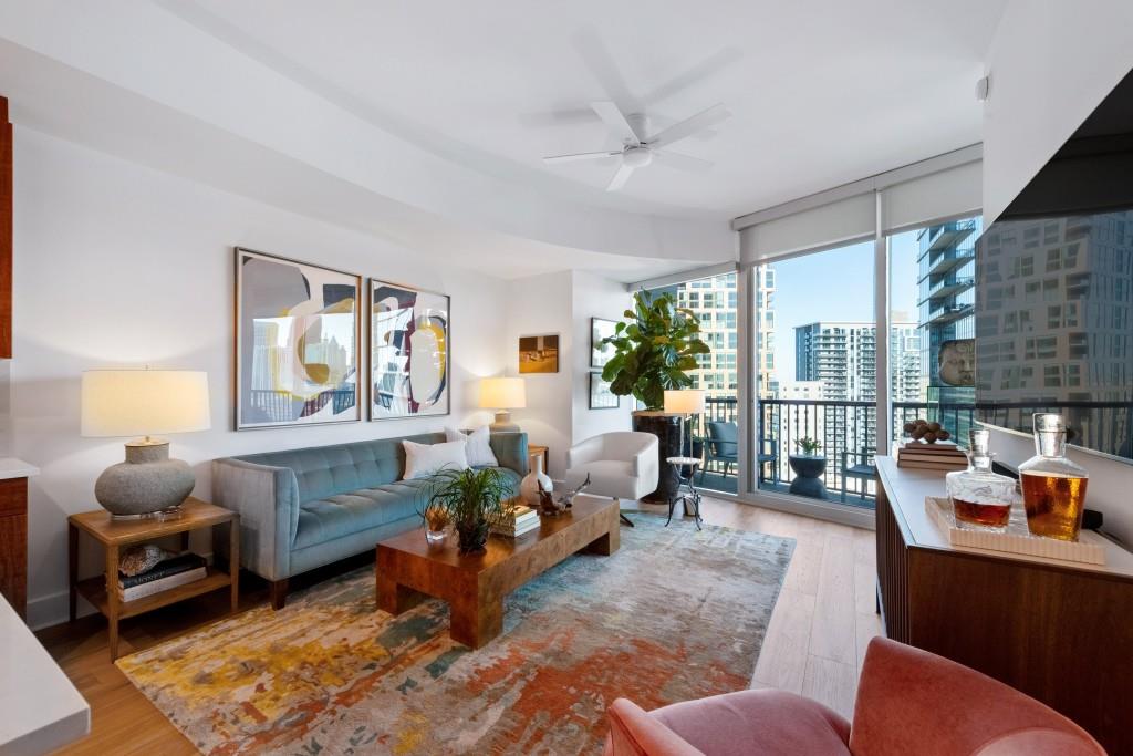 1010 Midtown - Residential