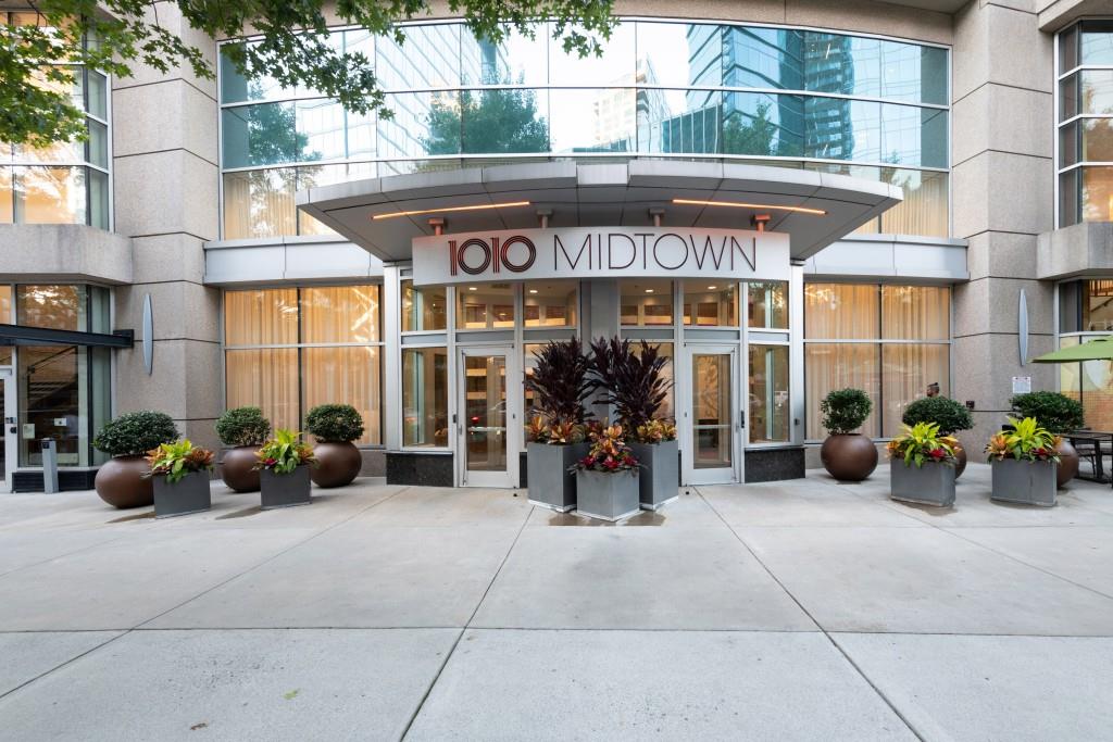 1010 Midtown - Residential
