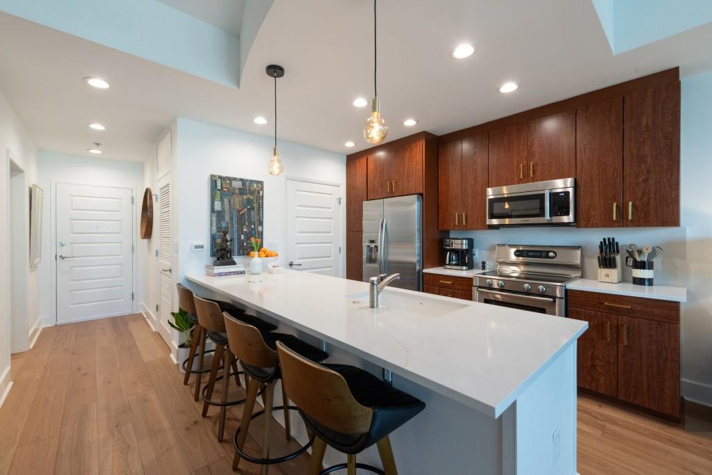 1010 Midtown - Residential