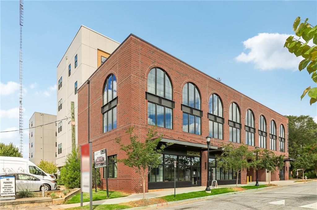 112 Rogers Street NE 206