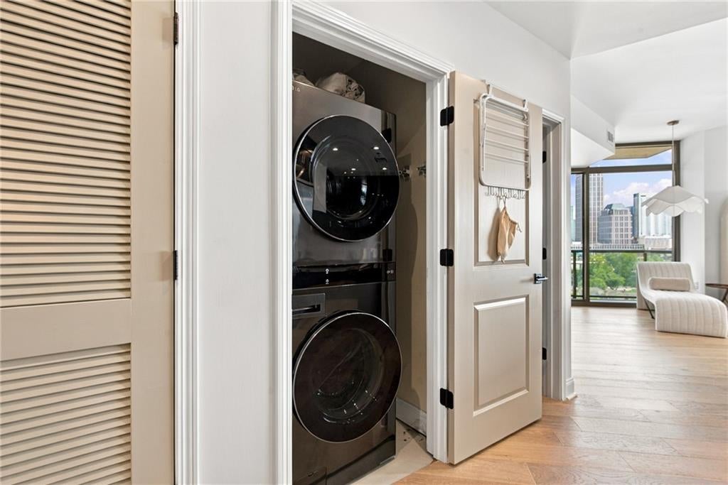270 17th Street NW 901