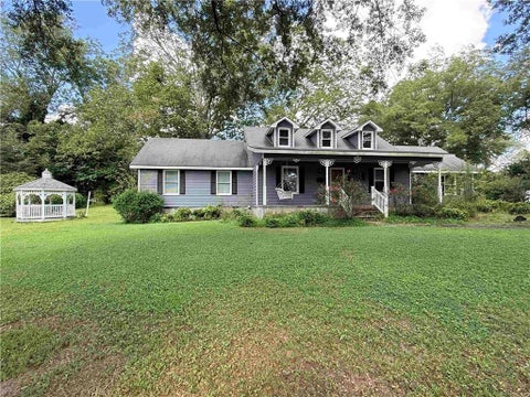 Homes For Sale - 273 Bowdon Street<br/> Tallapoosa, GA 30176