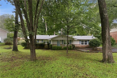2162 Chestnut Place Lithia Springs GA 30122