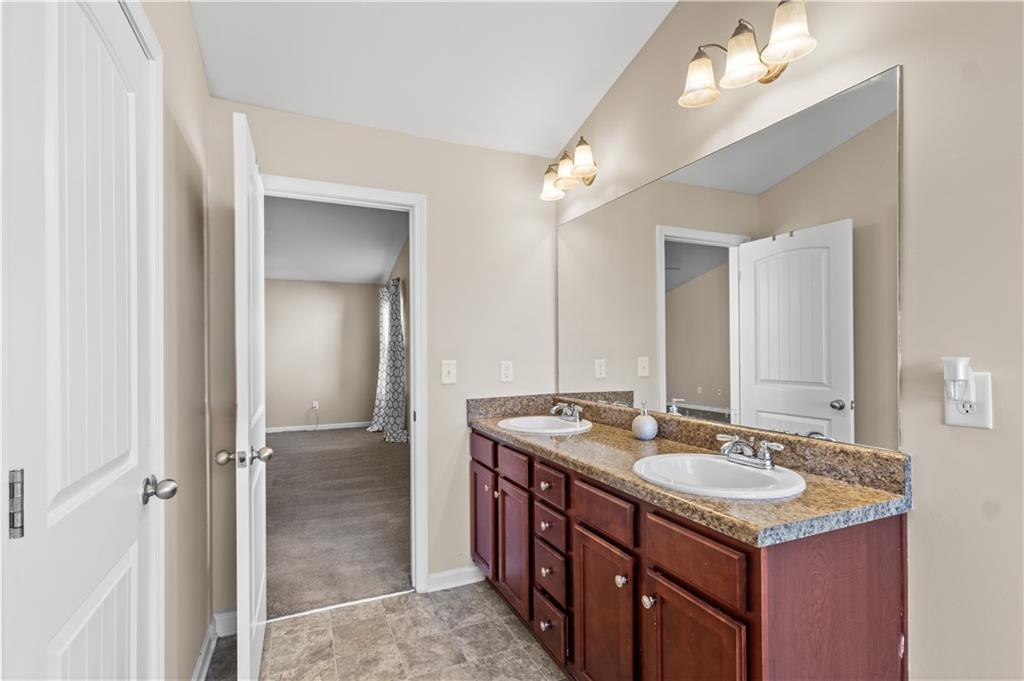 Arbors at Eagle Brook - Residential