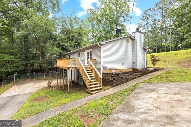 8990 TWEEDDALE Drive
