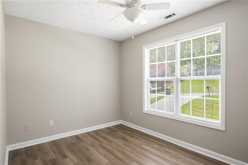 175 Hearth Way, Fairburn, Georgia image 13