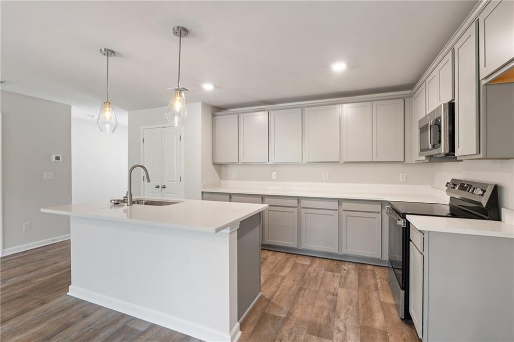 724 Lipizzan Trace