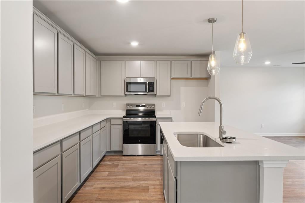 724 Lipizzan Trace