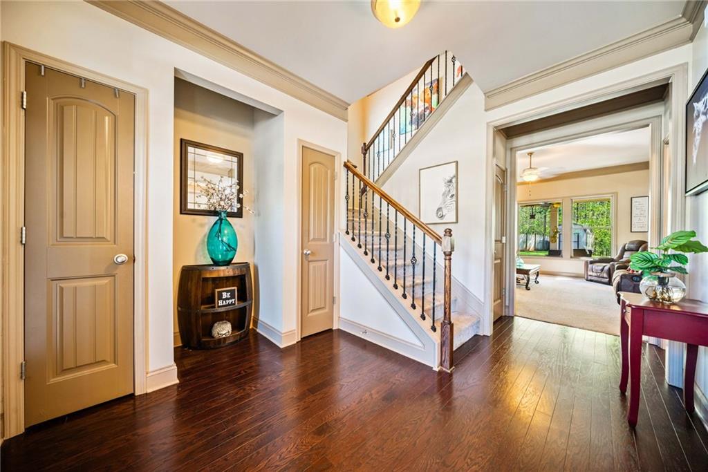 5927 Mountain Laurel Walk, Flowery Branch, Georgia image 3