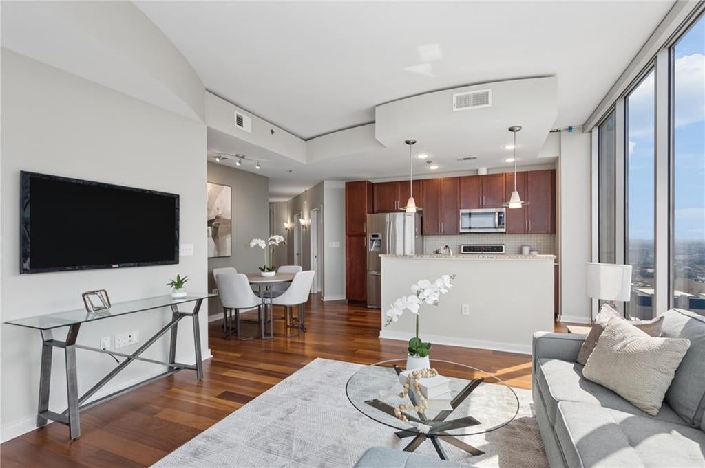 855 Peachtree Street NE 2803