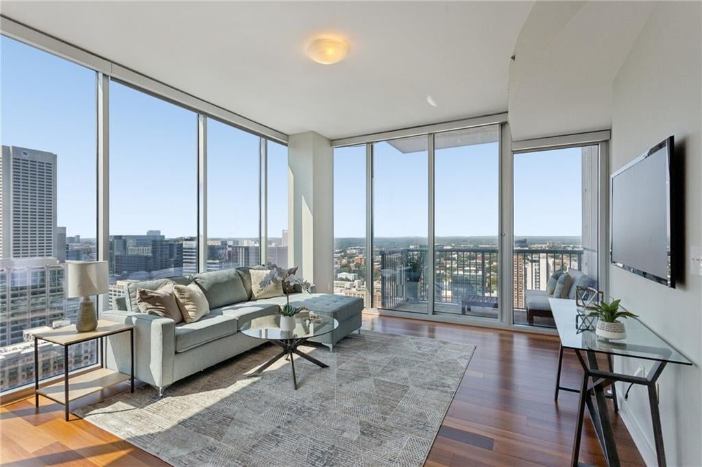 855 Peachtree Street NE 2803