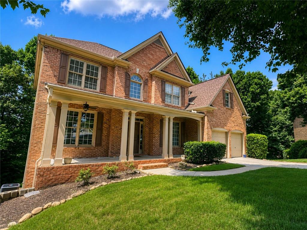 629 Grand Folia Court NE