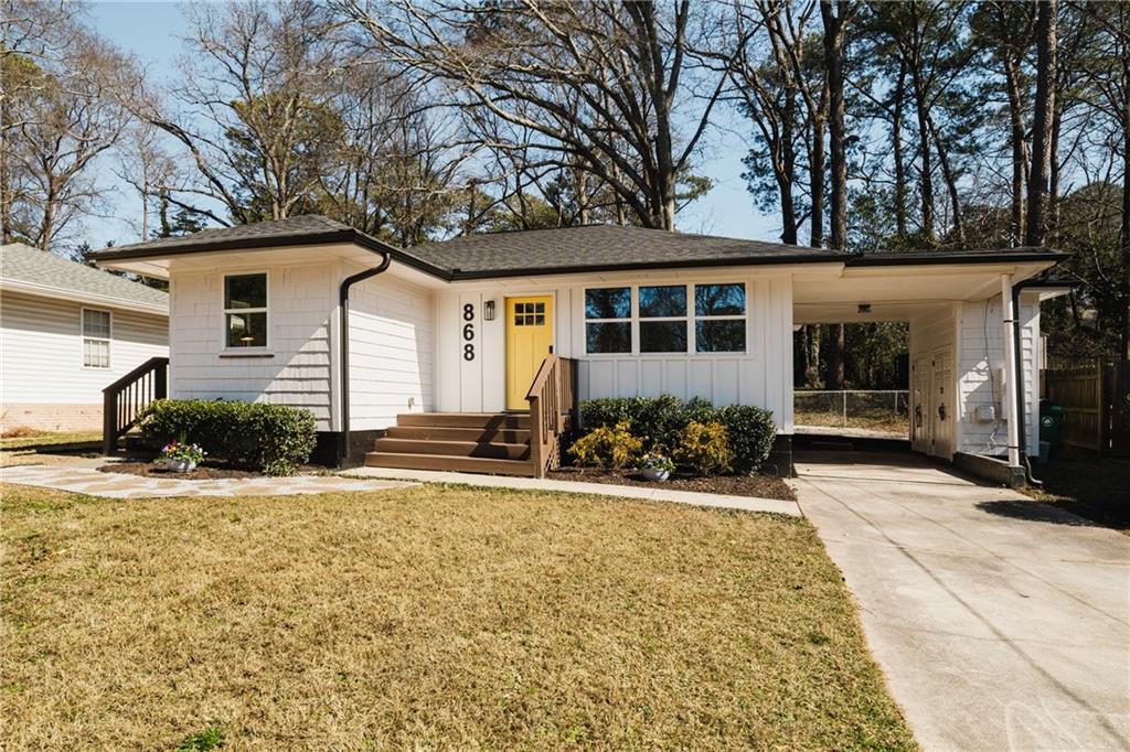 868 Stokeswood Avenue SE