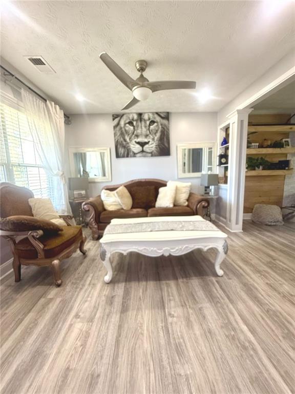 2256 SWAN LAKE Court
