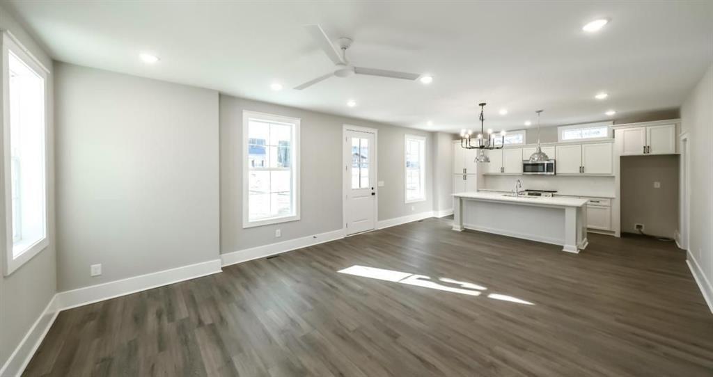 485 West Avenue