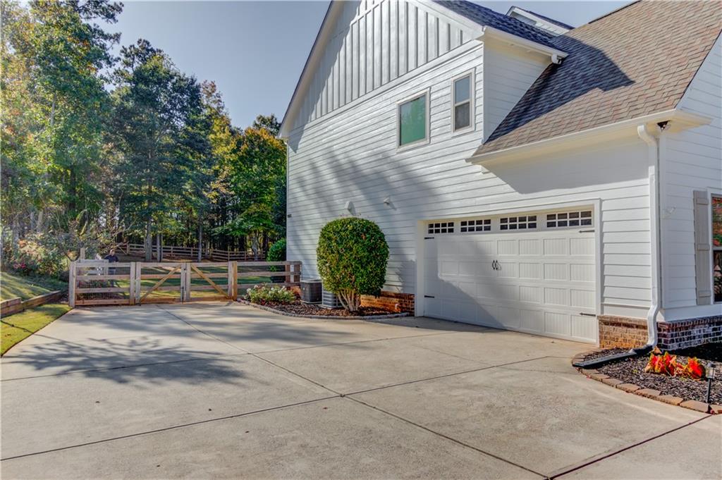 1211 Sterling Lake Drive