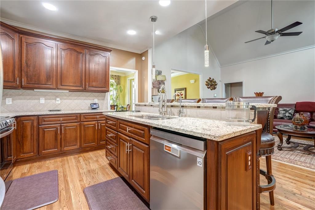211 Graymist Path