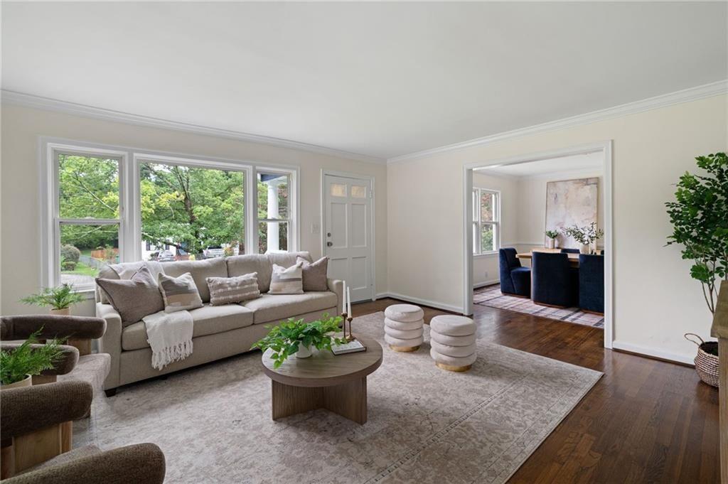 1097 Shepherds Lane