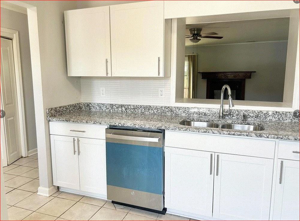 1021 Thornwoode Lane