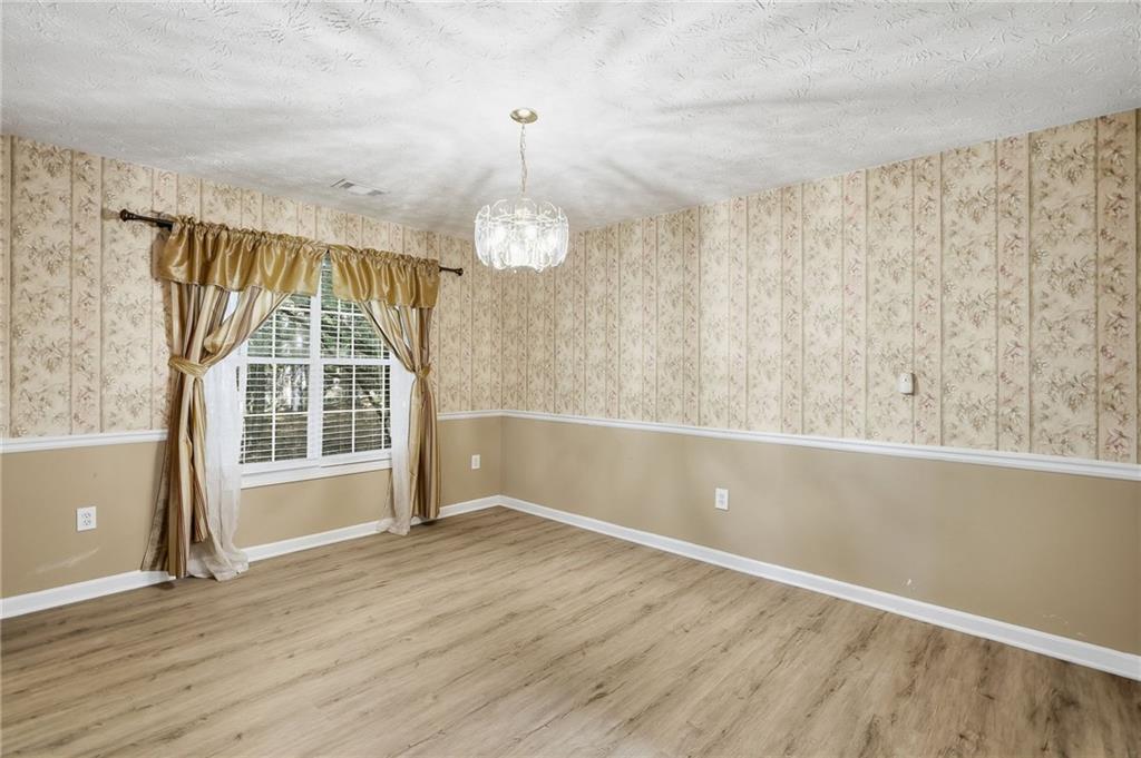 2072 Amberly Crossing Lane