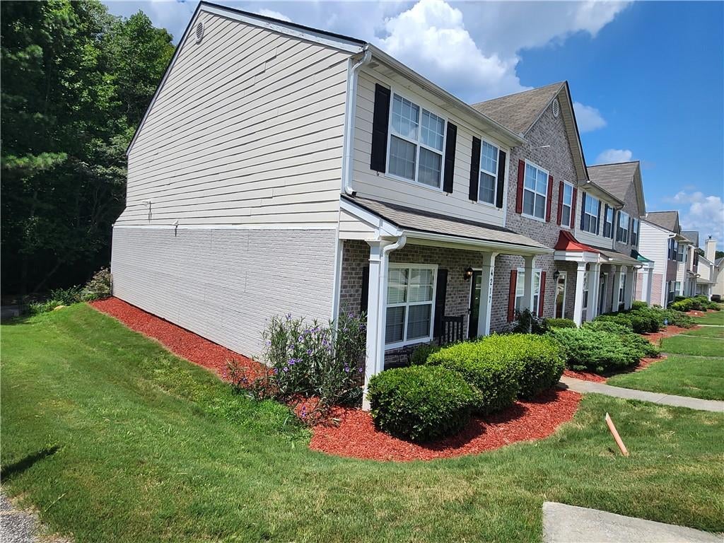 4217 Legacy Square