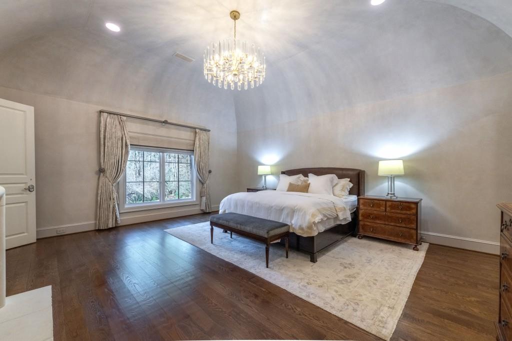 Sandy Springs - Residential
