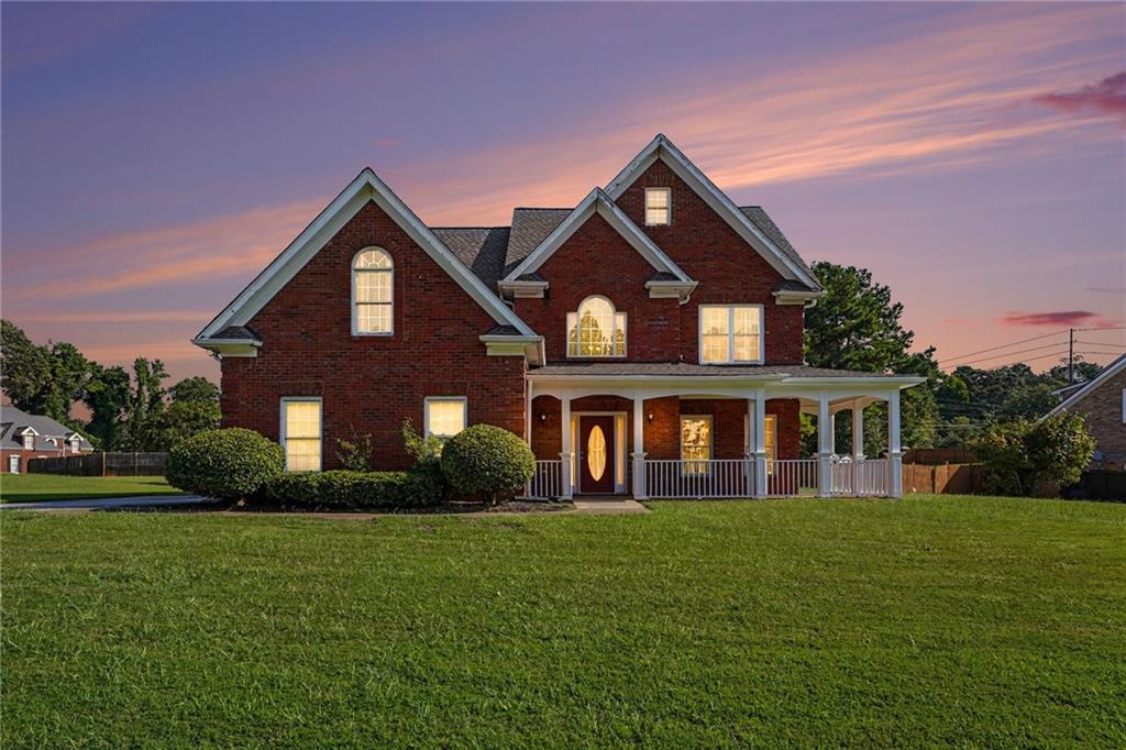 2002 Evergreen Drive SE